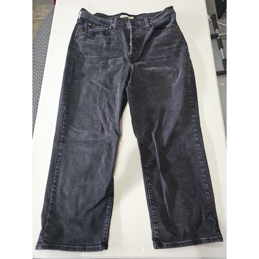 Levi's 314 Shaping Straight Women's Black Jeans Size 16W Plus Stretch Dark Wash